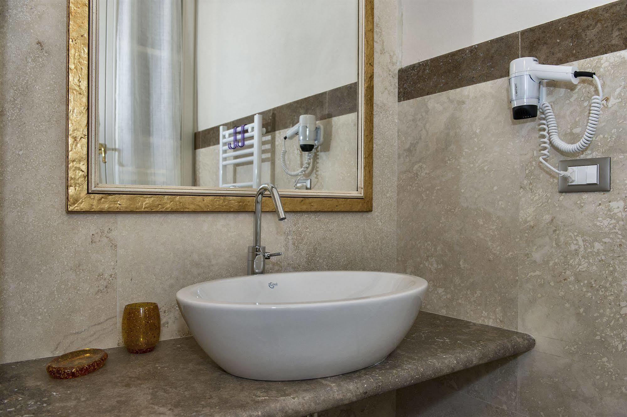 Relais Dei Mercanti B&B And Suites Pisa Luaran gambar